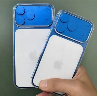 iPhone 17 Pro Clear Case