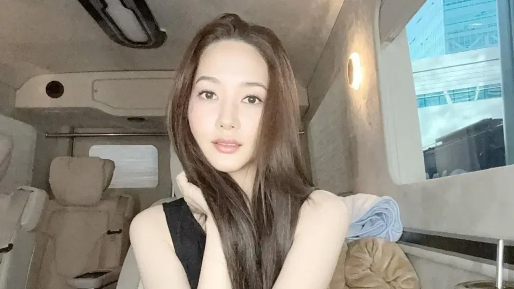 Park Min Young