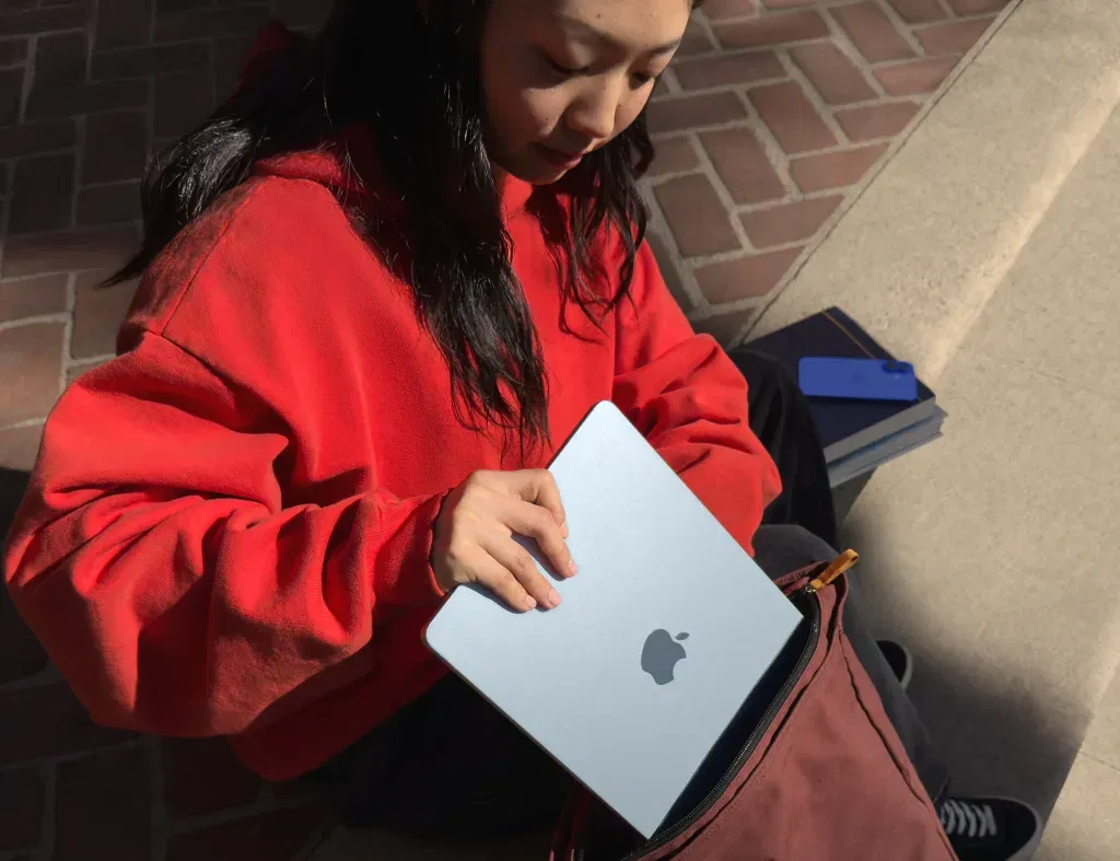 Macbook air m4 2