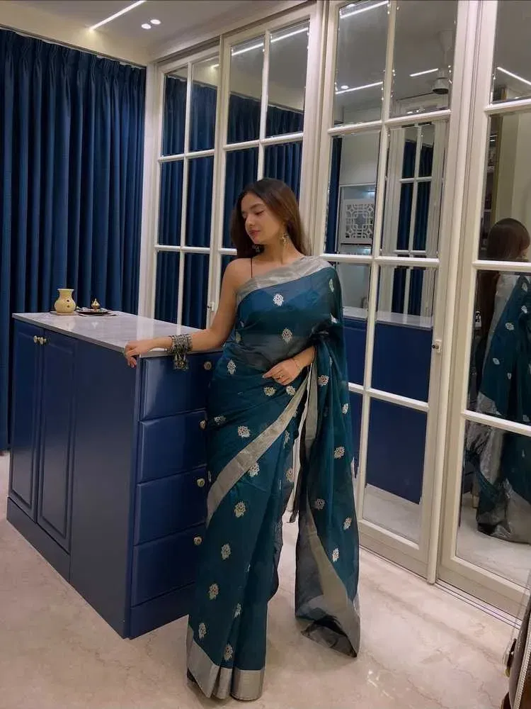 Anushka Sen