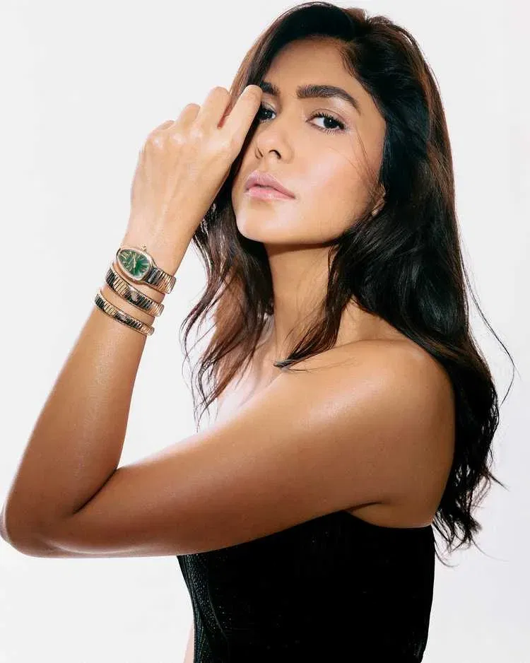 Mrunal Thakur