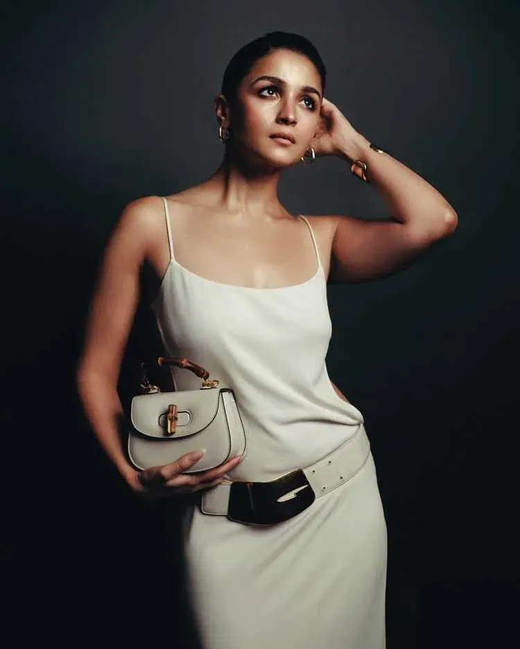 Alia Bhatt in 2025: From Actress to Producer—Bollywood’s Unstoppable Force